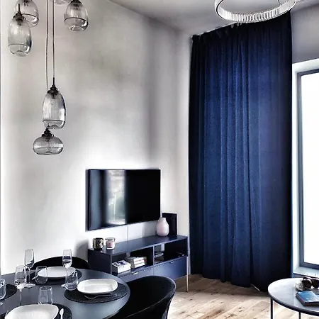 Idylla W Sercu Wroclawia Na Ostrowie Tumskim Вроцлав