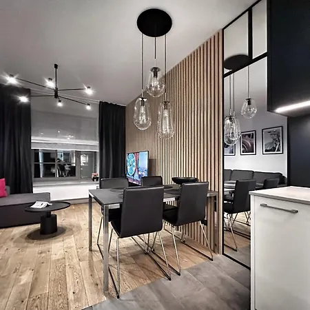 Idylla W Sercu Wroclawia Na Ostrowie Tumskim Вроцлав