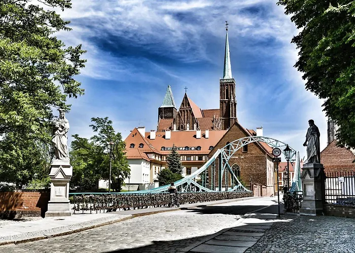Apartment Idylla W Sercu Wroclawia Na Ostrowie Tumskim Wroclaw