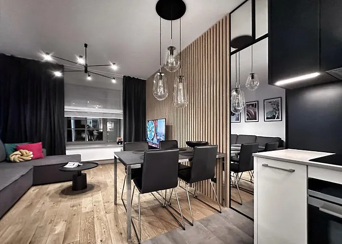 Idylla W Sercu Wroclawia Na Ostrowie Tumskim ヴロツワフ